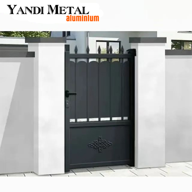 Porta de alumínio de venda quente Design moderno porta de entrada de metal de alumínio para casa