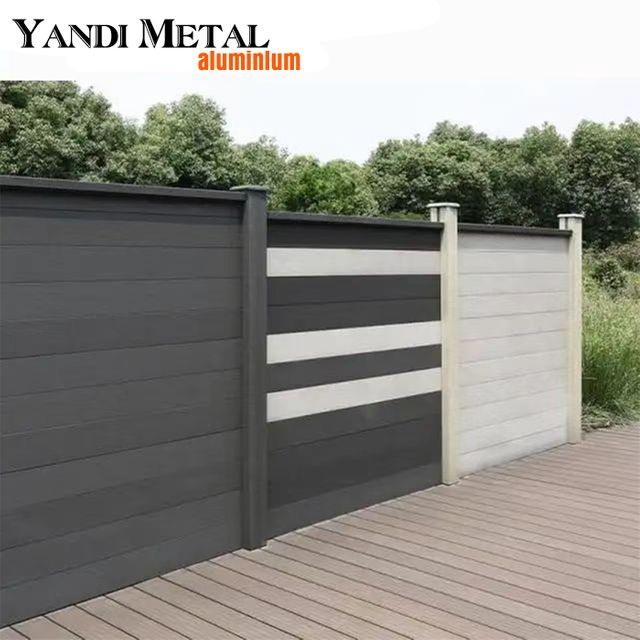 Cerca decorativa de alta qualidade para jardim, pátio, casa, privacidade semi ou total, jardim, madeira, plástico, piso externo, cerca de pavimentação