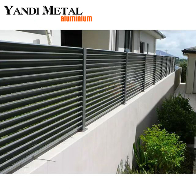 Fabricantes de painéis de cerca de alumínio para jardim recém-projetados Painéis de cerca de metal baratos de alumínio