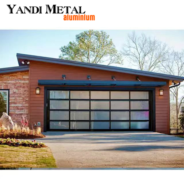 Porta de garagem de vidro de alumínio automática transparente com painel composto elevado moderno
