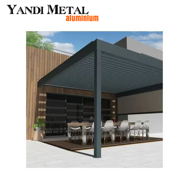 Gazebo exterior ajustável de jardim de alumínio de luxo Pérgula de vidro com persianas de alumínio elétricas modernas e personalizadas