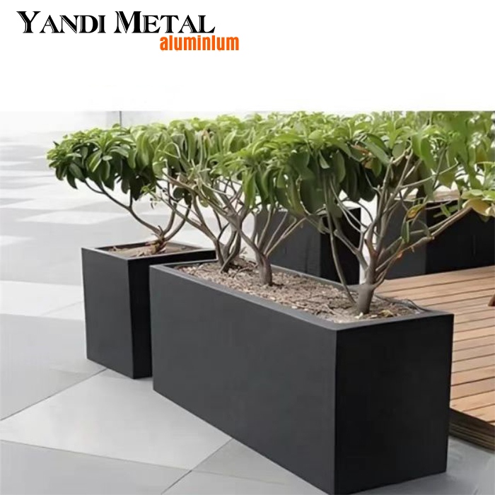 Plantador Plantador moderno de alumínio Grande plantador retangular personalizado para exterior com revestimento em pó