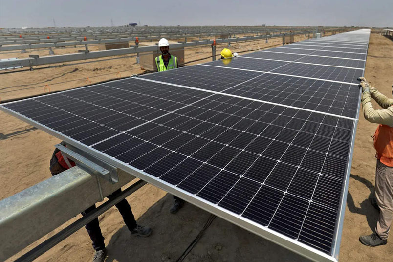 Alumínio extrudado em infraestrutura de energia verde: fazendas solares e muito mais